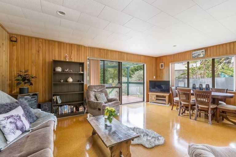 Photo of property in 40 Foster Crescent, Snells Beach, 0920