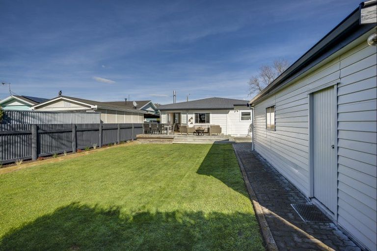 Photo of property in 422 Massey Street, Akina, Hastings, 4122