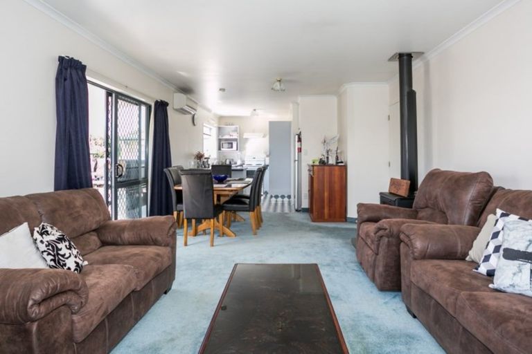 Photo of property in 1a Devon Street, Taradale, Napier, 4112