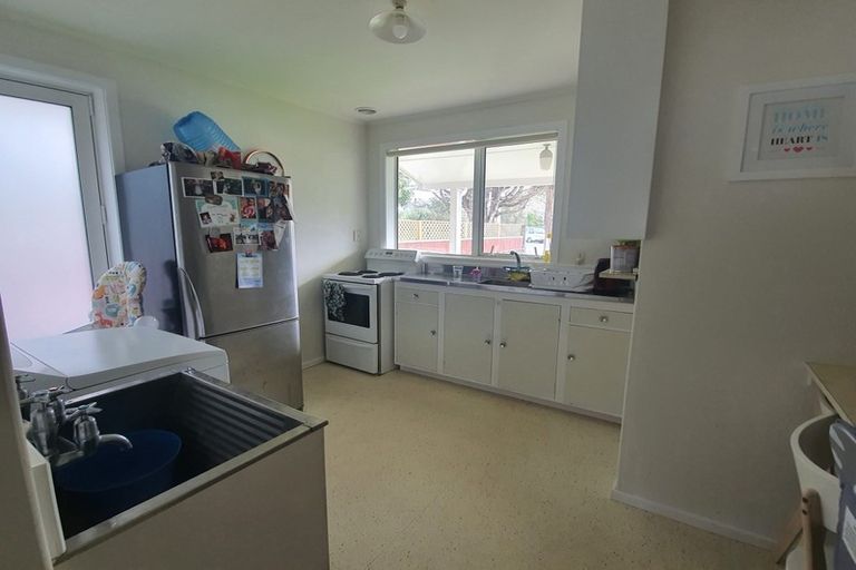 Photo of property in 120 Kings Crescent, Hutt Central, Lower Hutt, 5010