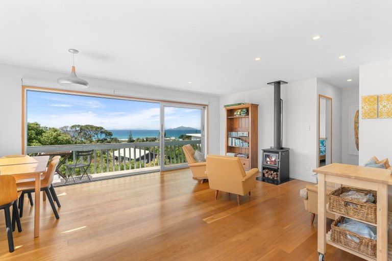 Photo of property in 25 Saint Anne Road, Waipu, 0582