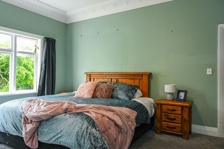 Photo of property in 2 Muir Street, Green Island, Dunedin, 9018