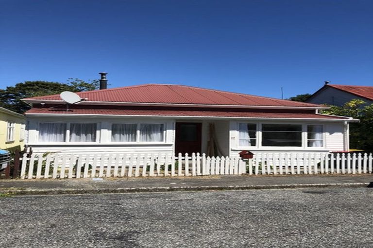 Photo of property in 12 Threadneedle Street, Greymouth, 7805