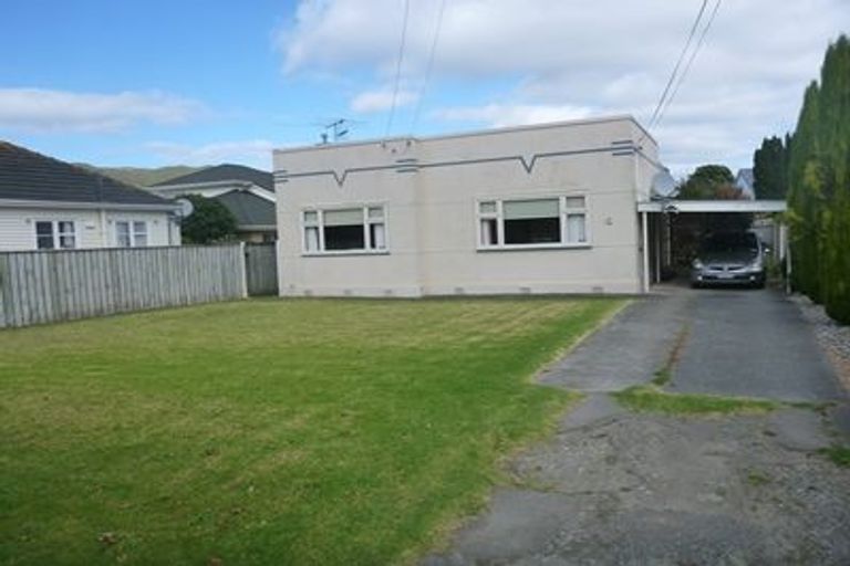 Photo of property in 10 Brees Street, Epuni, Lower Hutt, 5011