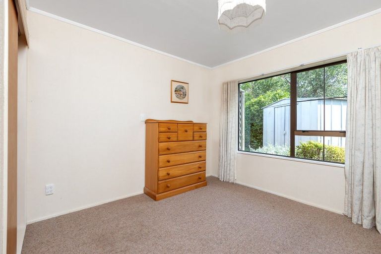 Photo of property in 12 Skipage Grove, Featherston, 5710