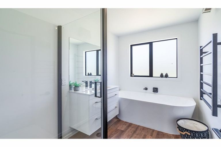 Photo of property in 167 Mcarthur Road, Springvale, Alexandra, 9391