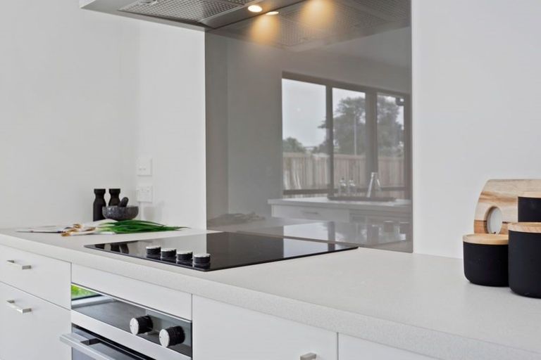 Photo of property in 18 Sholto Duncan Crescent, Halswell, Christchurch, 8025