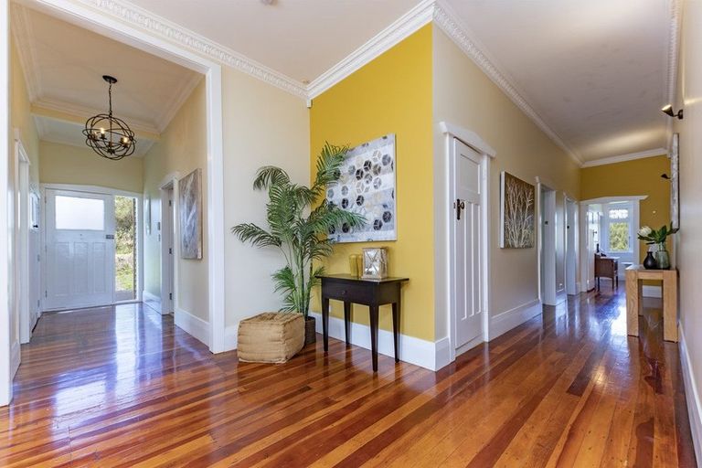 Photo of property in 374 Matua Road, Kumeu, 0891