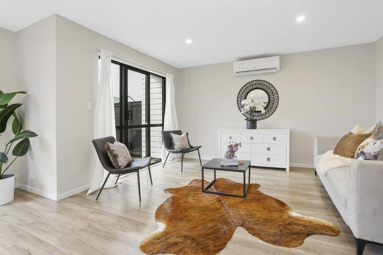 Photo of property in 3 Irving Place, Hobsonville, Auckland, 0616