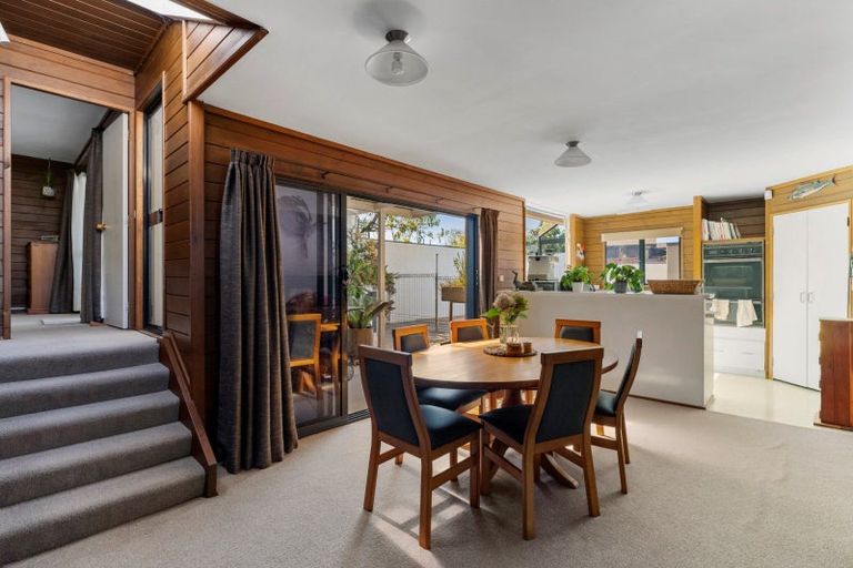 Photo of property in 20 Esmeralda Street, Welcome Bay, Tauranga, 3112