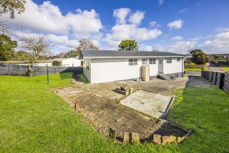 Photo of property in 20 Frobisher Way, Clendon Park, Auckland, 2103