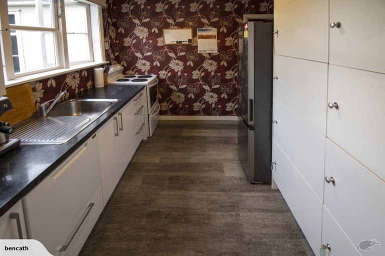 Photo of property in 8 Bray Street, Woolston, Christchurch, 8062