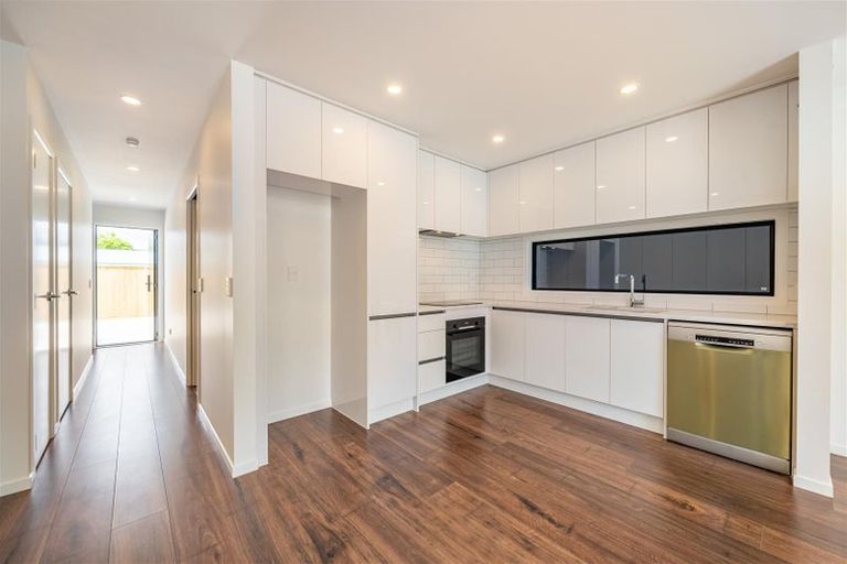 Photo of property in 7e Hay Street, Ebdentown, Upper Hutt, 5018