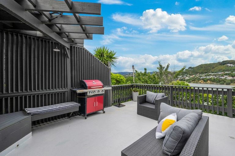 Photo of property in 28a Seaview Road, Paremata, Porirua, 5024