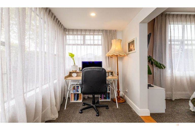 Photo of property in 51 Avenue Road, West End, Timaru, 7910