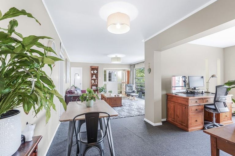 Photo of property in 7/10 Hunter Street, Hamilton Lake, Hamilton, 3204