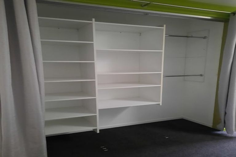 Photo of property in 21 Thatcher Crescent, Crofton Downs, Wellington, 6035