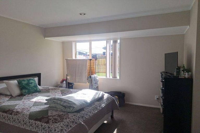 Photo of property in 1 Mika Court, Flat Bush, Auckland, 2019