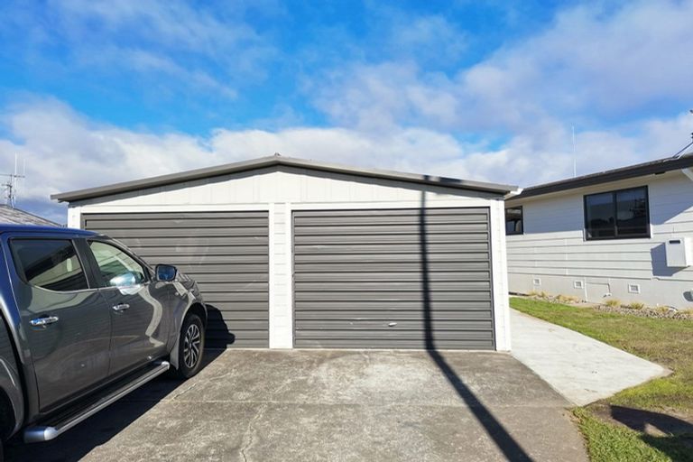 Photo of property in 163 Windermere Drive, Poike, Tauranga, 3112