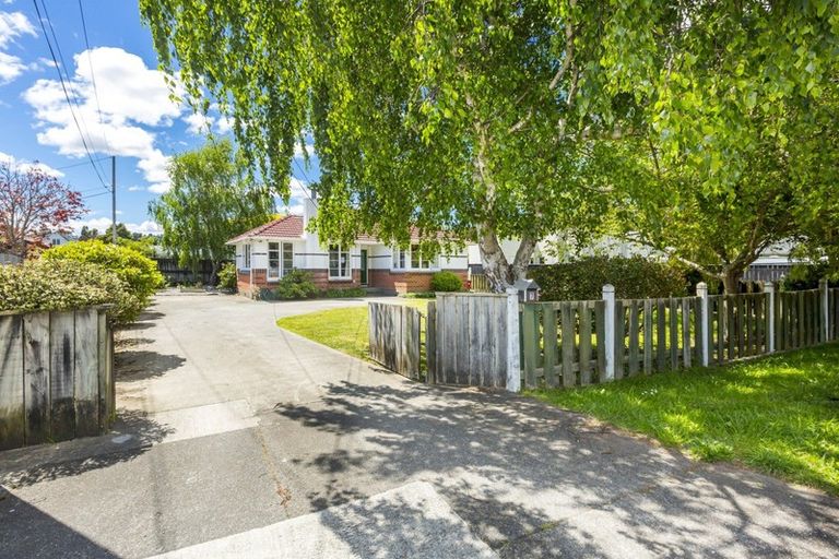 Photo of property in 7 Mangaroa Hill Road, Maoribank, Upper Hutt, 5018