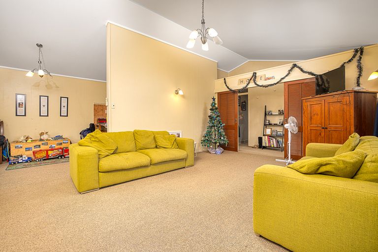 Photo of property in 235 Tui Crescent, Te Awamutu, 3800