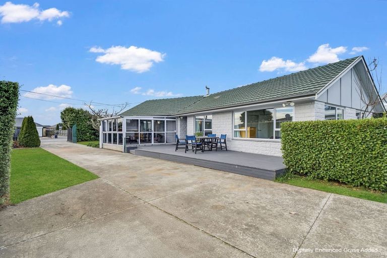 Photo of property in 56 Awatea Road, Hornby, Christchurch, 8042