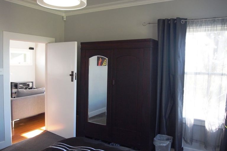 Photo of property in 140 Titirangi Road, New Lynn, Auckland, 0600