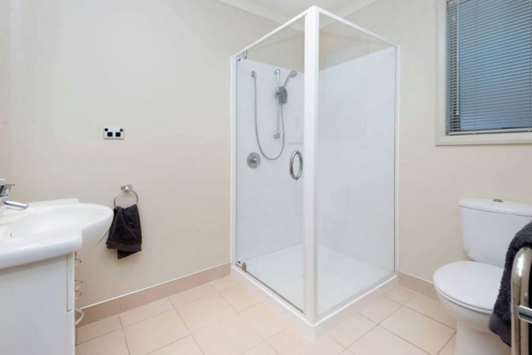 Photo of property in 14a Gibraltar Street, Howick, Auckland, 2014