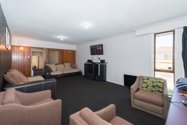 Photo of property in 6 Appleby Place, Awapuni, Palmerston North, 4412