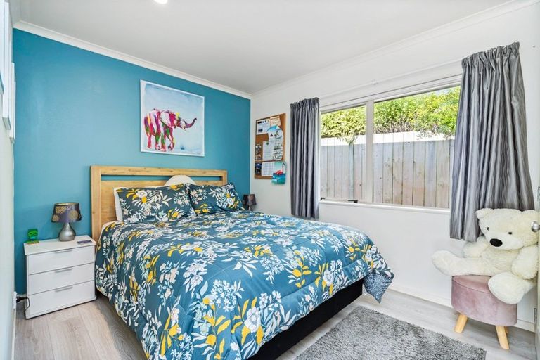 Photo of property in 73 Marsden Point Road, Ruakaka, 0116