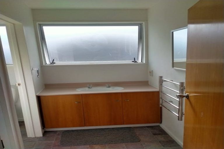 Photo of property in 2/27 Packe Street, Edgeware, Christchurch, 8013