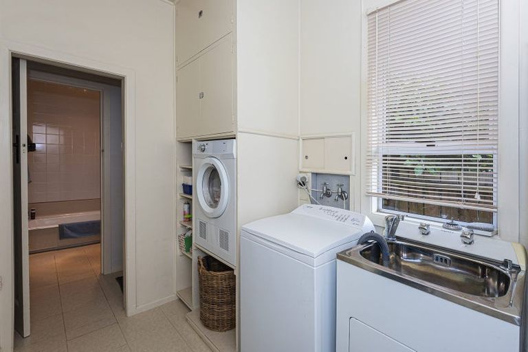 Photo of property in 13 Shortland Street, Regent, Whangarei, 0112