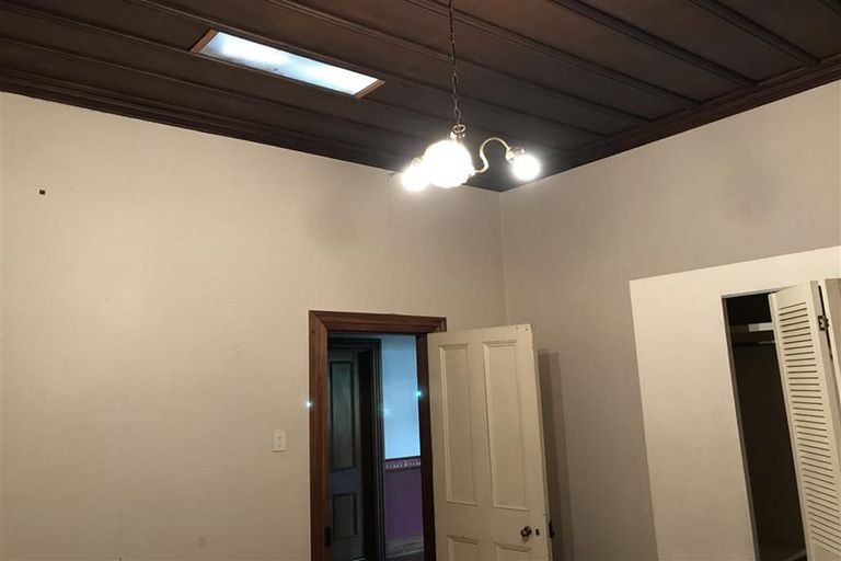 Photo of property in 906 Heretaunga Street East, 906 Heretaunga Street East, Parkvale, Hastings, 4122