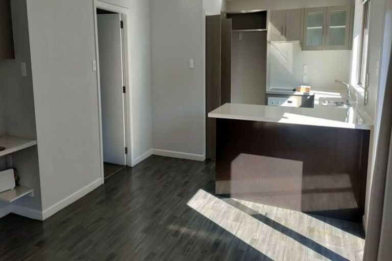 Photo of property in 6-8a Avenue Road, West End, Timaru, 7910