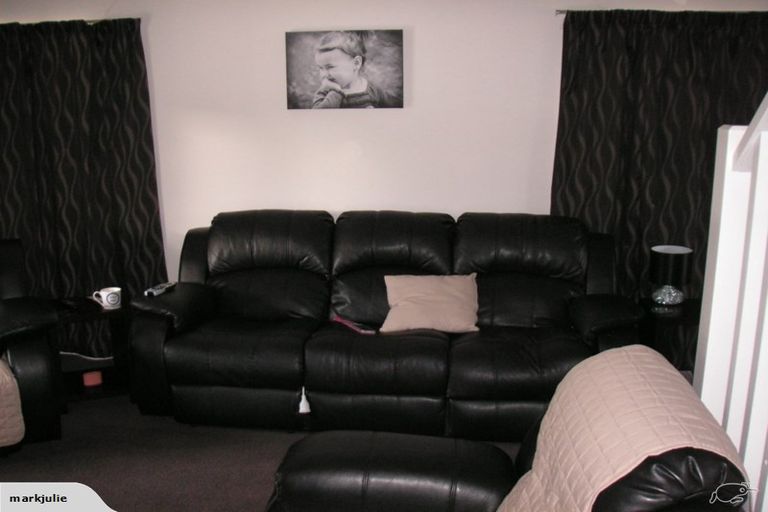 Photo of property in 2/41 Manson Street, Terrace End, Palmerston North, 4410