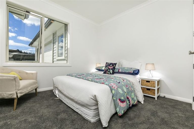 Photo of property in 21 Bellamont Street, Kumeu, 0810