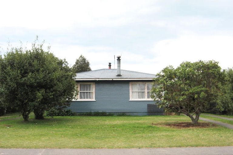 Photo of property in 43 Konene Street, Utuhina, Rotorua, 3015