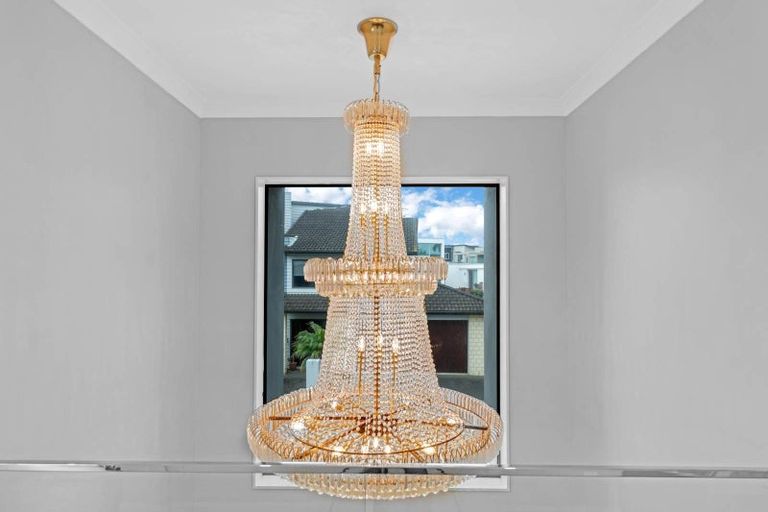 Photo of property in 41 Compass Way, Half Moon Bay, Auckland, 2012