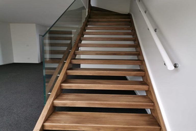 Photo of property in 12/20 Trent Street, Island Bay, Wellington, 6023