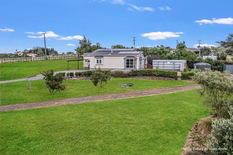 Photo of property in 16 Mount Biggs Road, Halcombe, Feilding, 4779