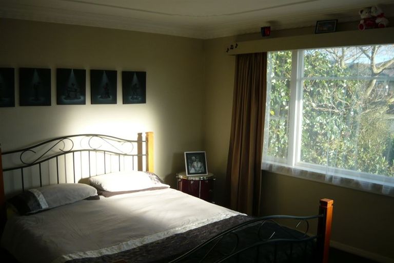 Photo of property in 75 Rhodes Street, Waimate, 7924