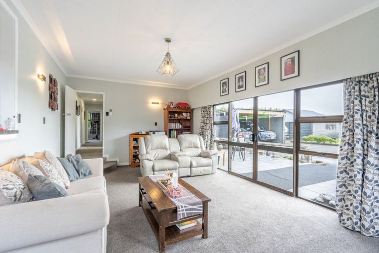 Photo of property in 240 Dunns Road, Otatara, Invercargill, 9879