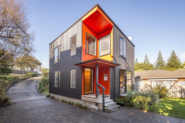 Photo of property in 35b Wharemauku Road, Raumati Beach, Paraparaumu, 5032