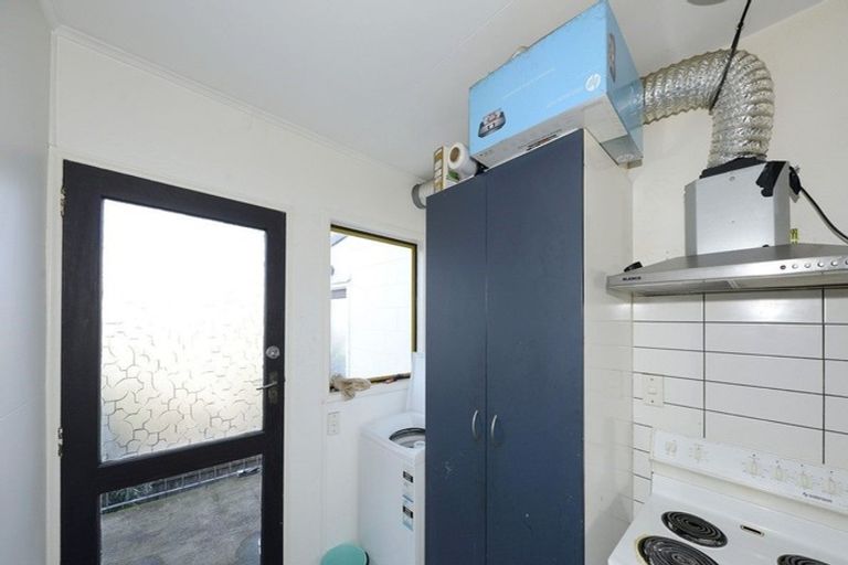 Photo of property in 2/43 Brockworth Place, Riccarton, Christchurch, 8011