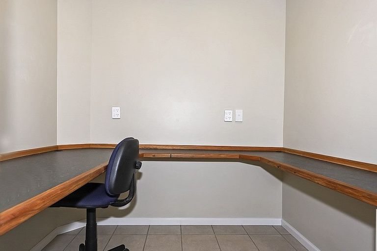 Photo of property in 27 La Sendero Way, Bethlehem, Tauranga, 3110