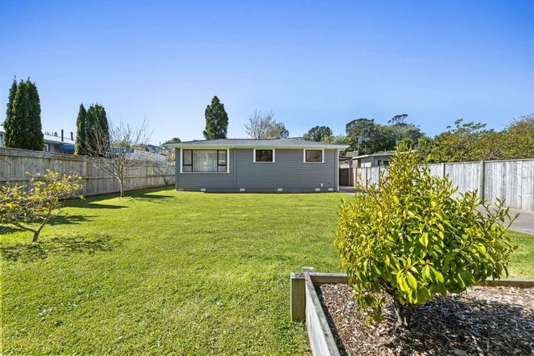 Photo of property in 14 Bromley Place, Westown, New Plymouth, 4310