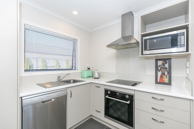 Photo of property in 8 Cosmith Lane, Frankton, Hamilton, 3204