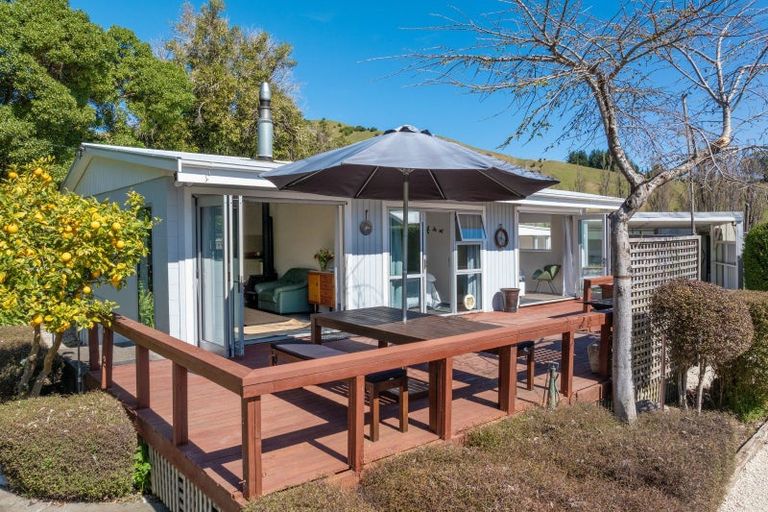 Photo of property in 55 Kekerengu Road, Kekerengu, Kaikoura, 7274