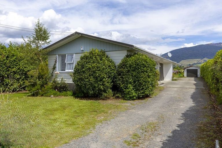 Photo of property in 23 Tongariro Road, Turangi, 3334