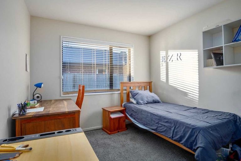 Photo of property in 21 Tara Crescent, Woodend, 7610